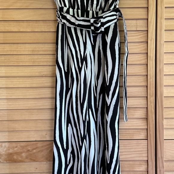 Dancing Leopard NWT zebra jumpsuit, reversible - Picture 4 of 4